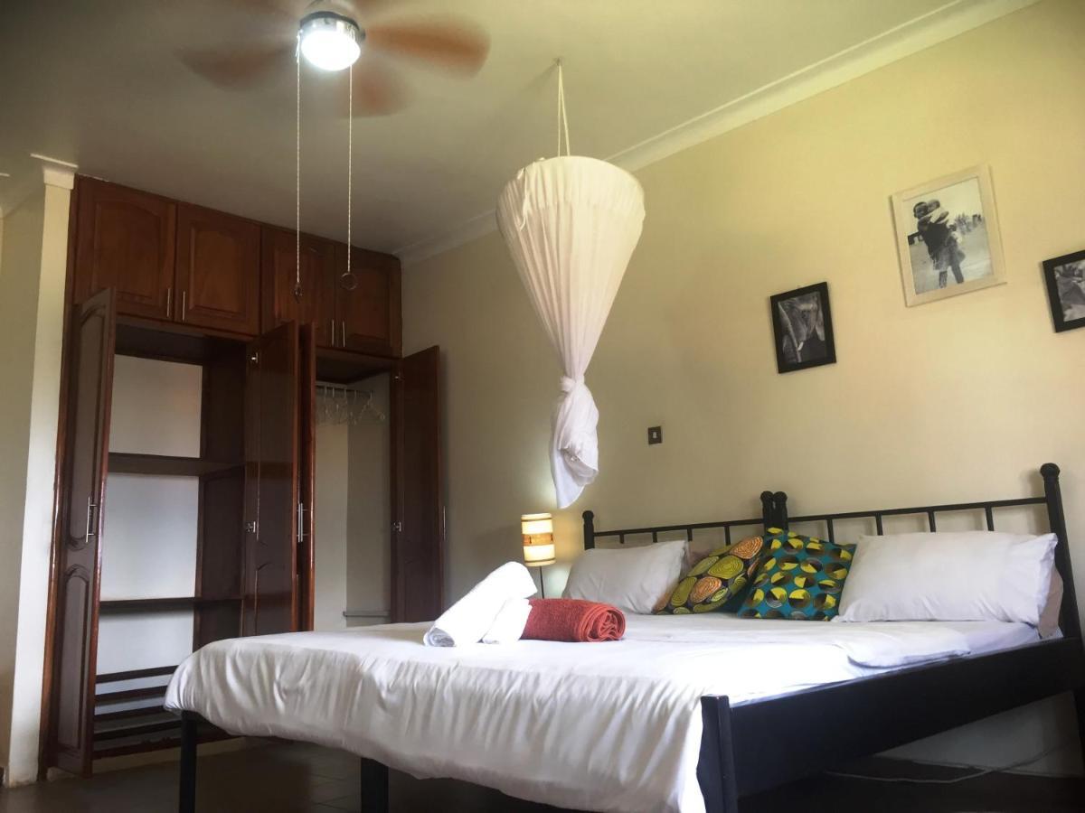 Carpe Diem Guesthouse Entebbe Kültér fotó